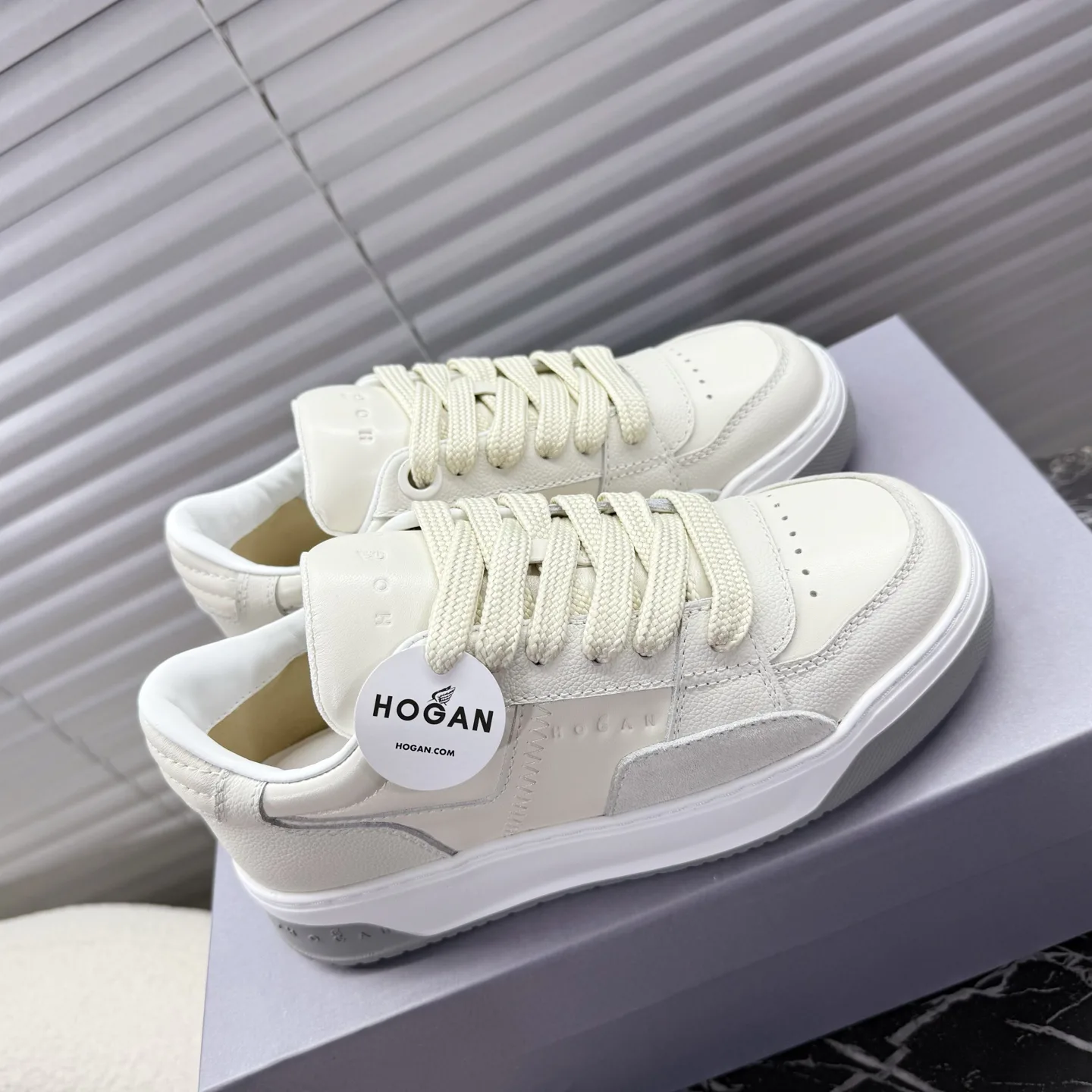 Кроссовки Женские Hogan 18628019