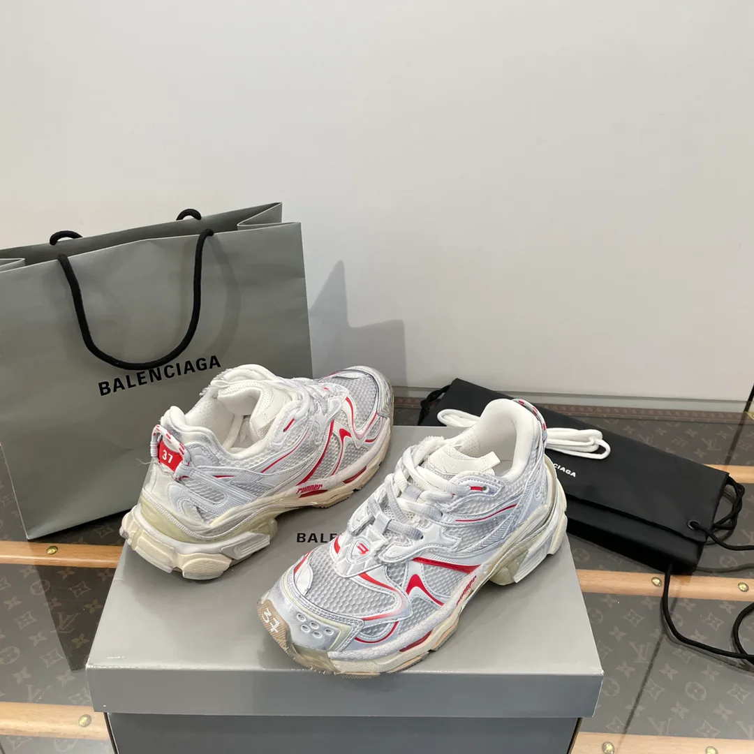 Кроссовки Женские Balenciaga 12656282