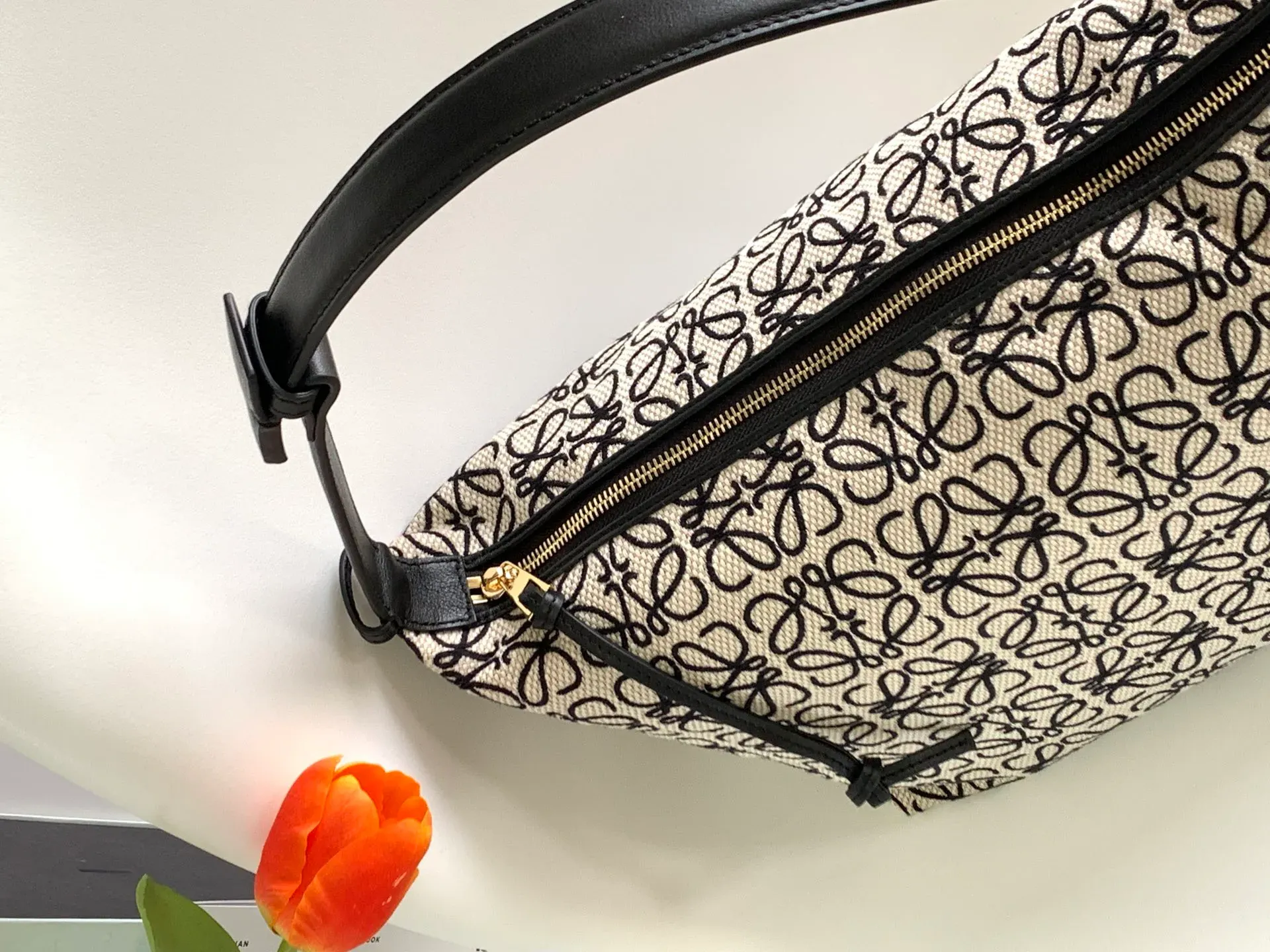 Классические Сумки Женские Loewe 87217