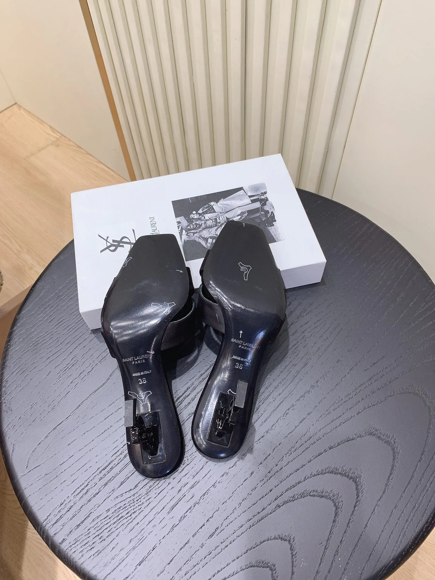 Босоножки Женские Saint Laurent 4511960