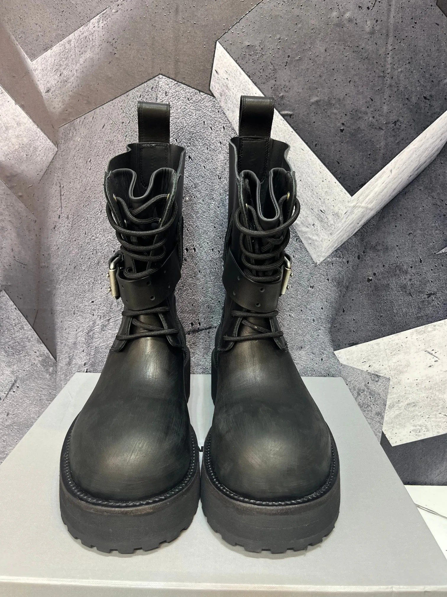 Ботинки Мужские Balenciaga 17962243