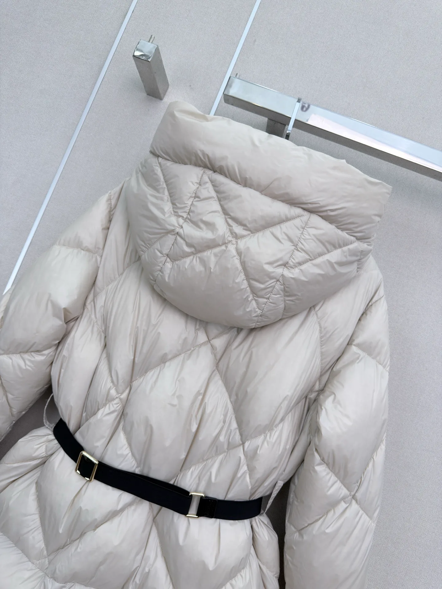 Куртки И Пуховики Женские Max Mara 19247588
