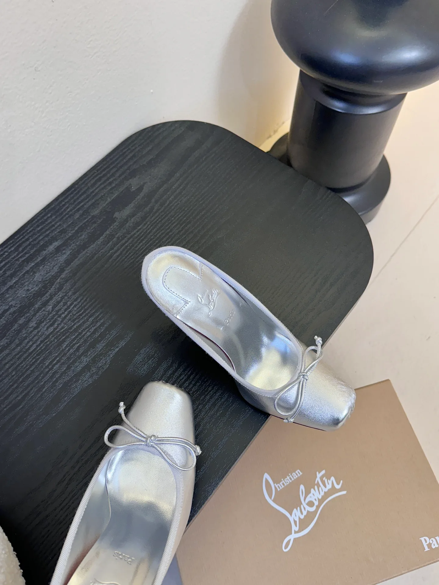 Туфли Женские Christian Louboutin 3495972