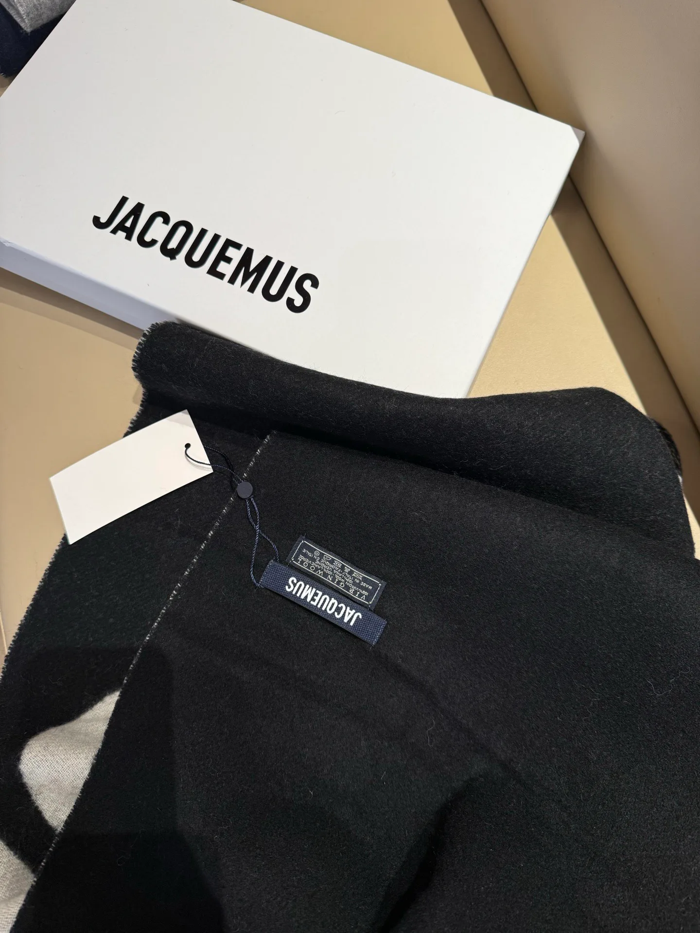 Шарфы Jacquemus 18002723