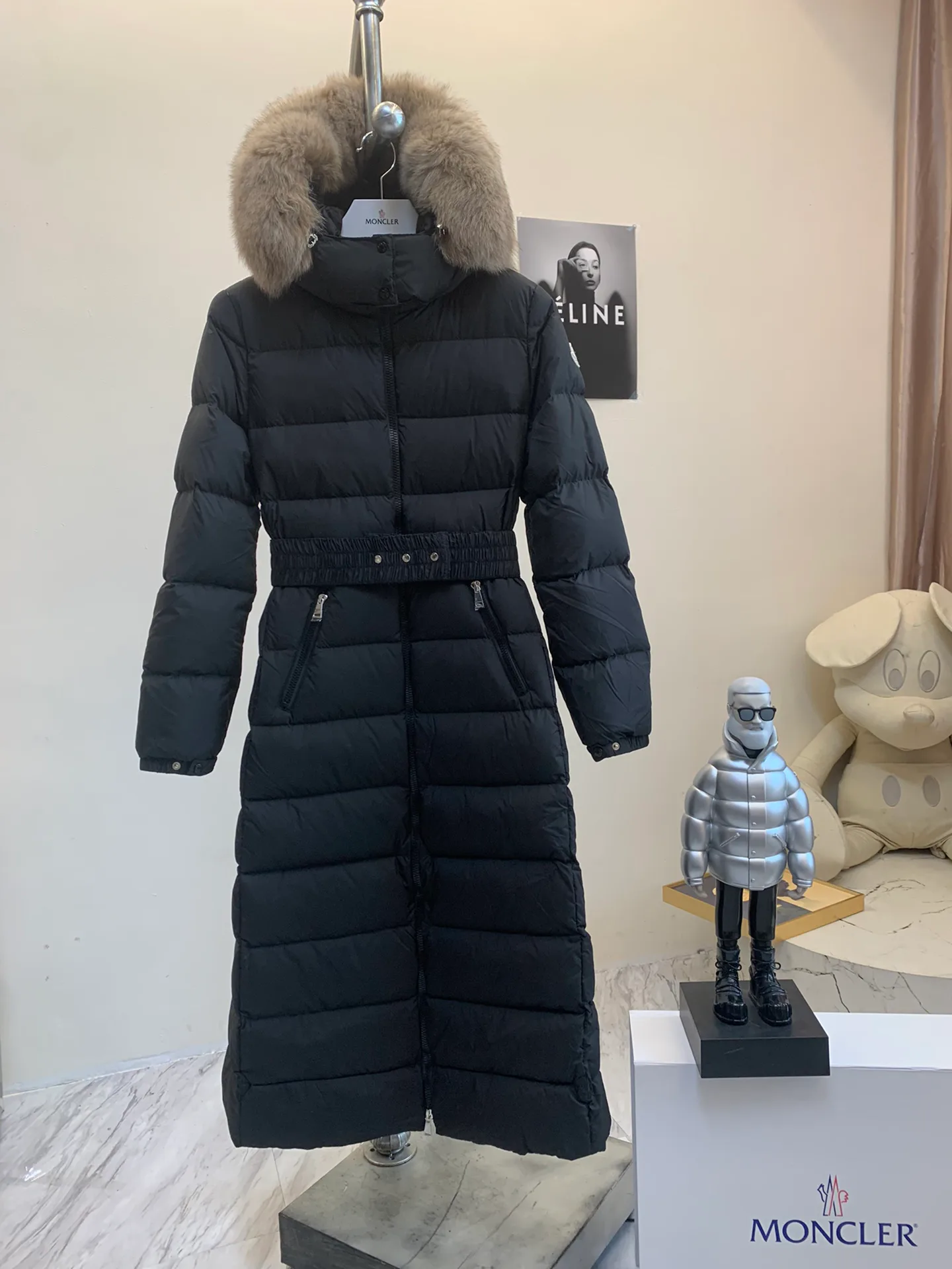 Куртки И Пуховики Женские Moncler 18130006
