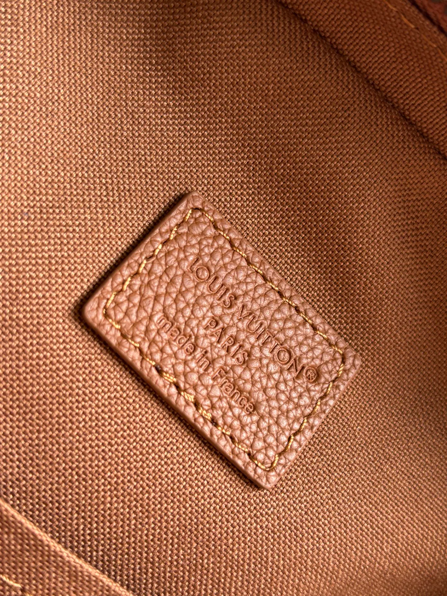 Барсетки Мужские Louis Vuitton 19257885