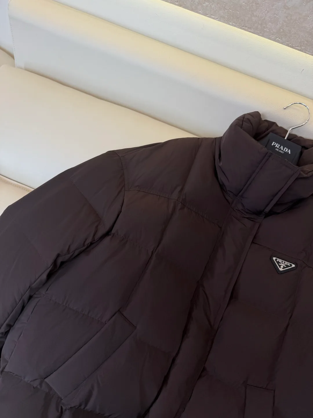Куртки И Пуховики Женские Prada 18226364