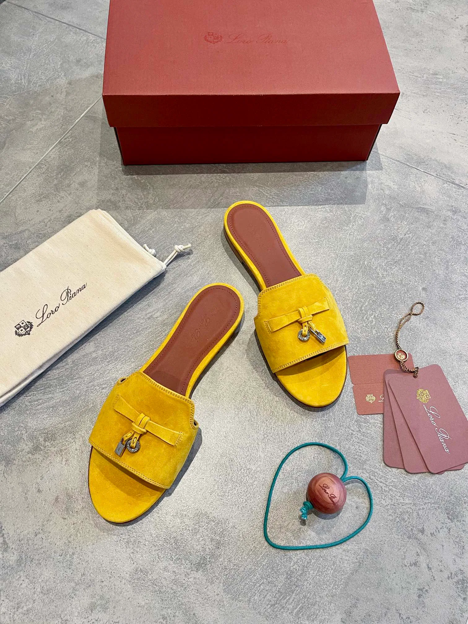 Шлепанцы Женские Loro Piana 1022025