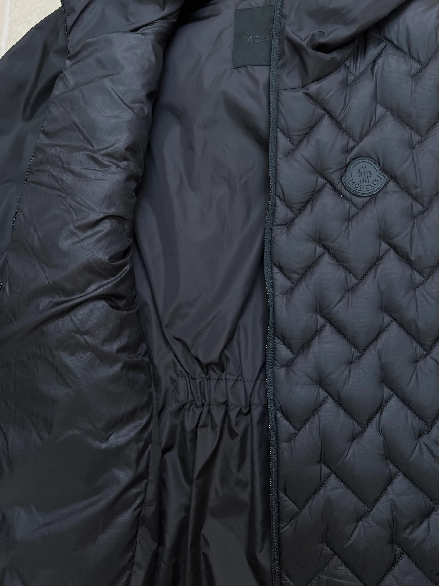 Куртки И Пуховики Женские Moncler 17923110
