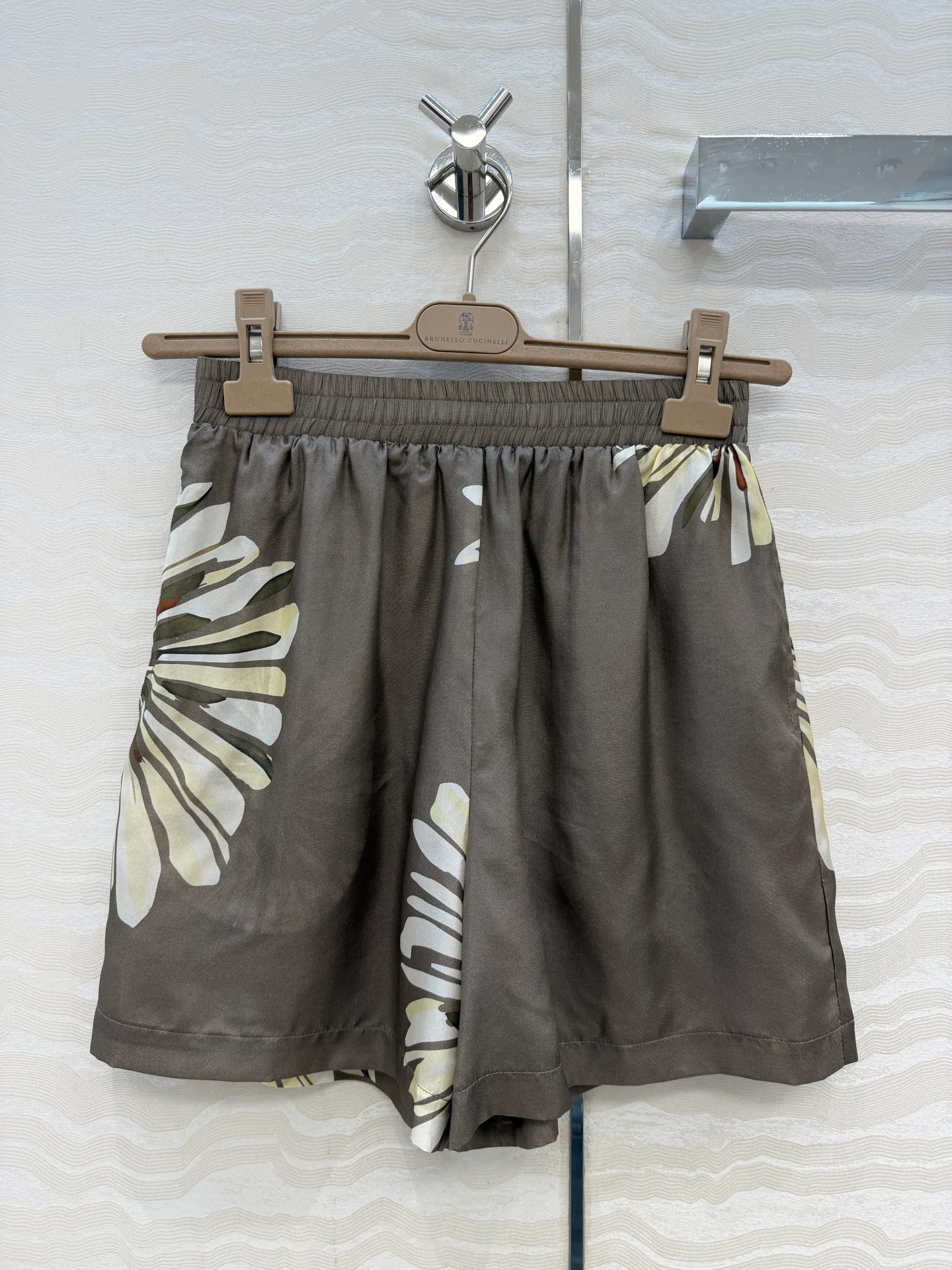 Шорты Женские Brunello Cucinelli 13334691