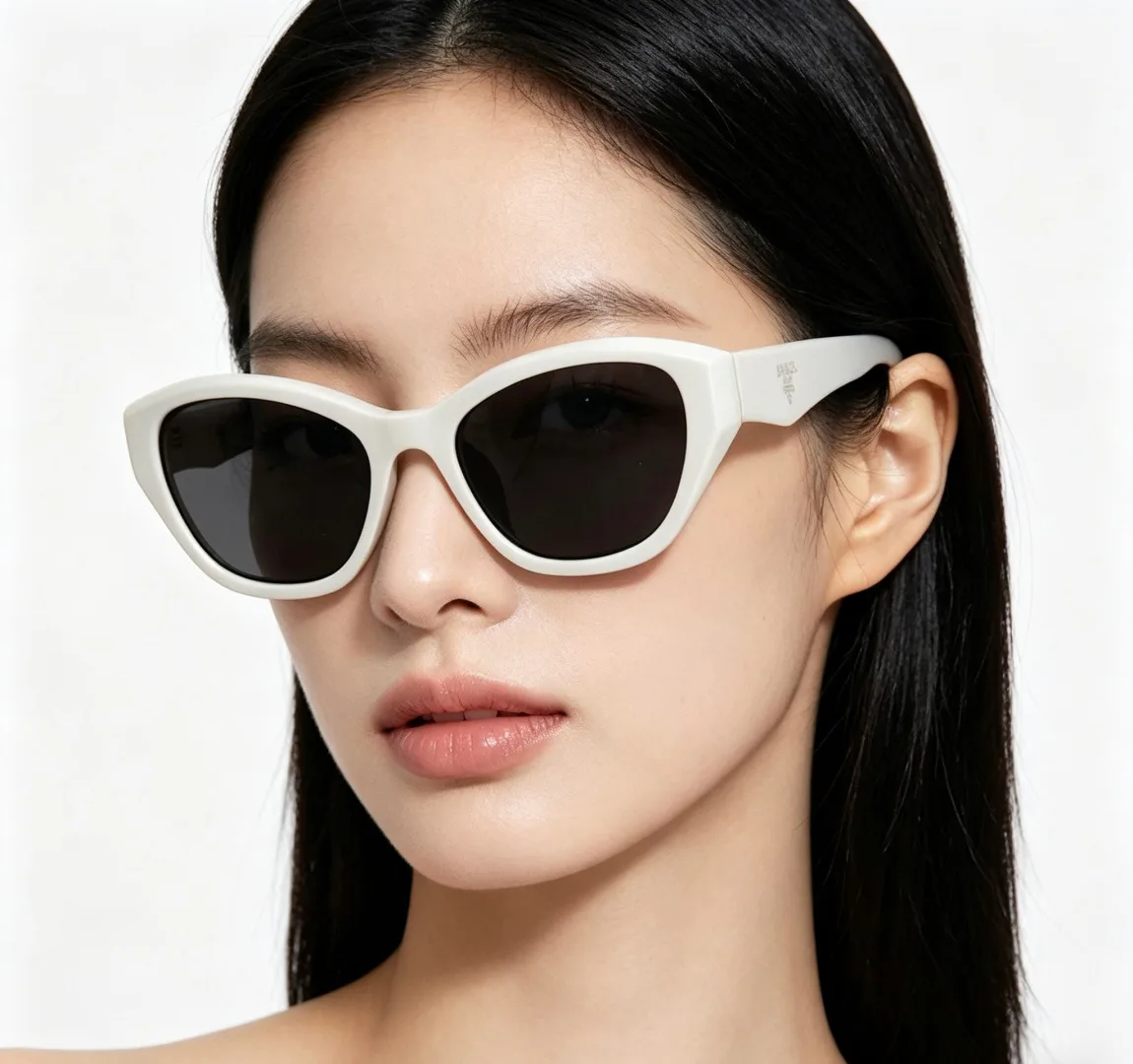 Очки Prada 13542684