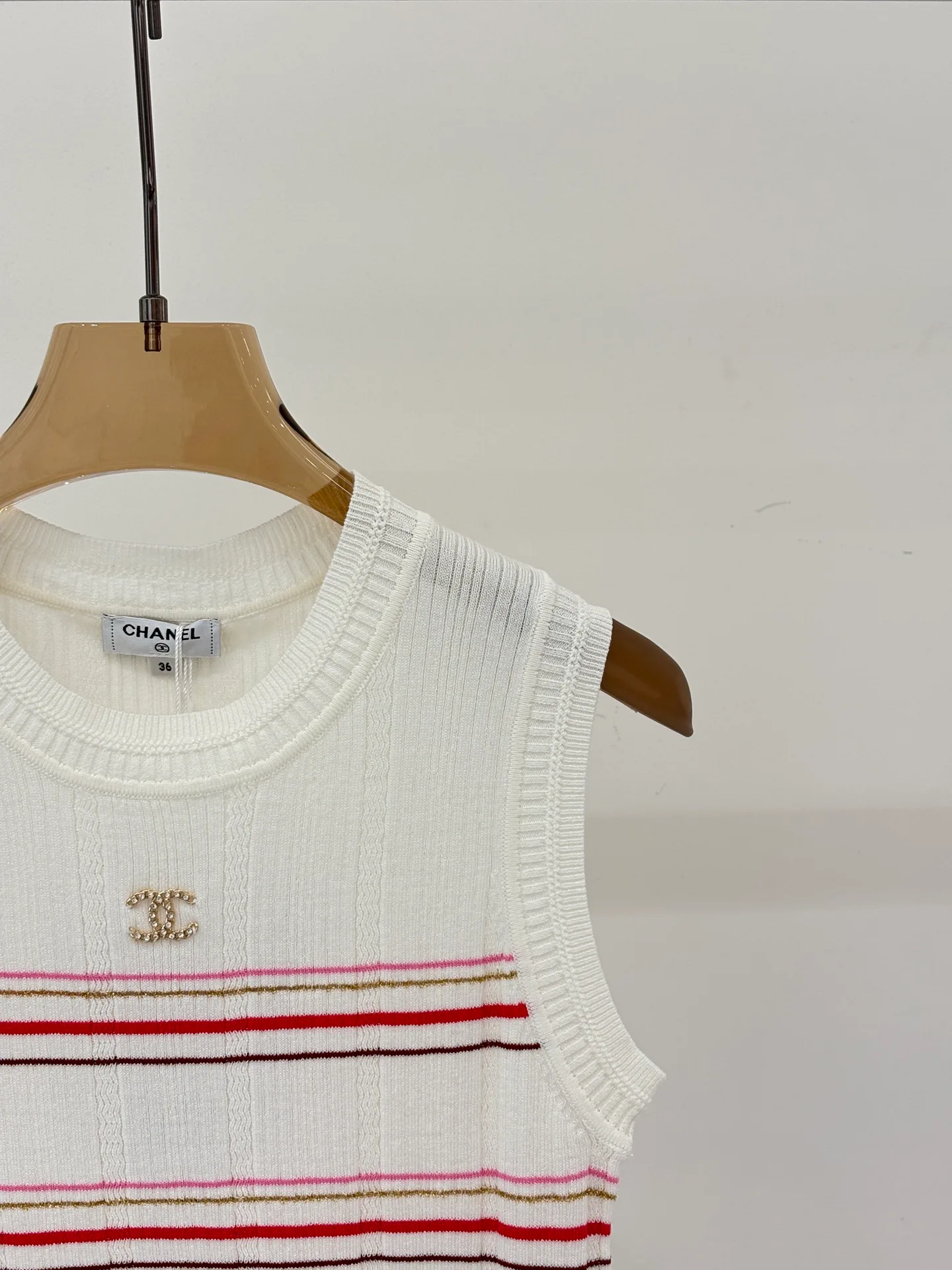Жилеты Женские Chanel 11793485
