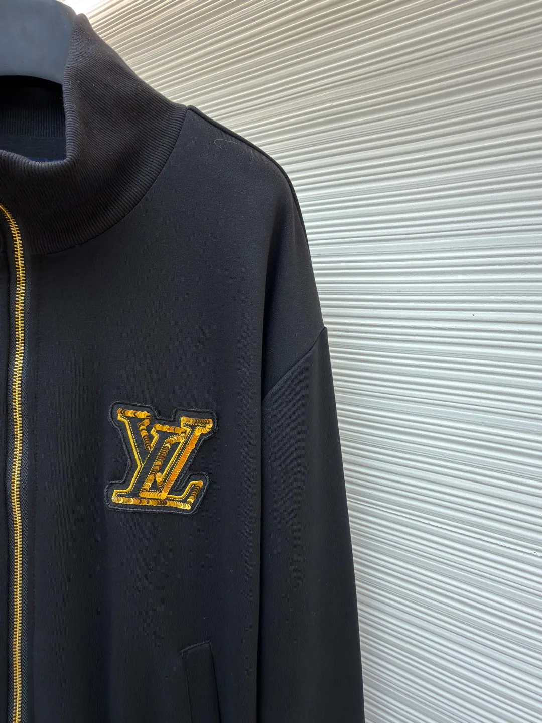 Куртки И Пуховики Мужские Louis Vuitton 1265385