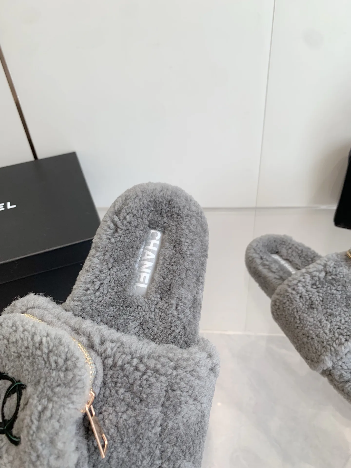 Тапочки Женские Chanel 65595