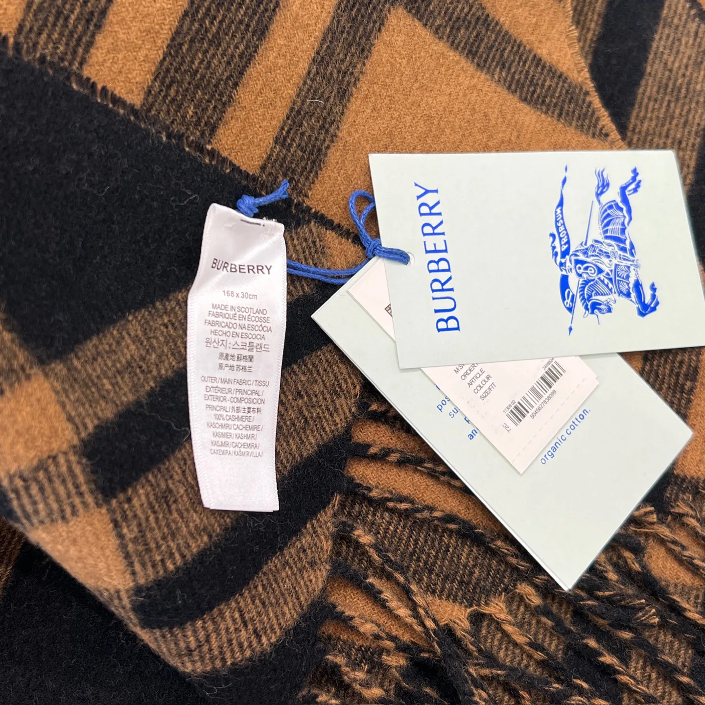 Шарфы Burberry 17945527