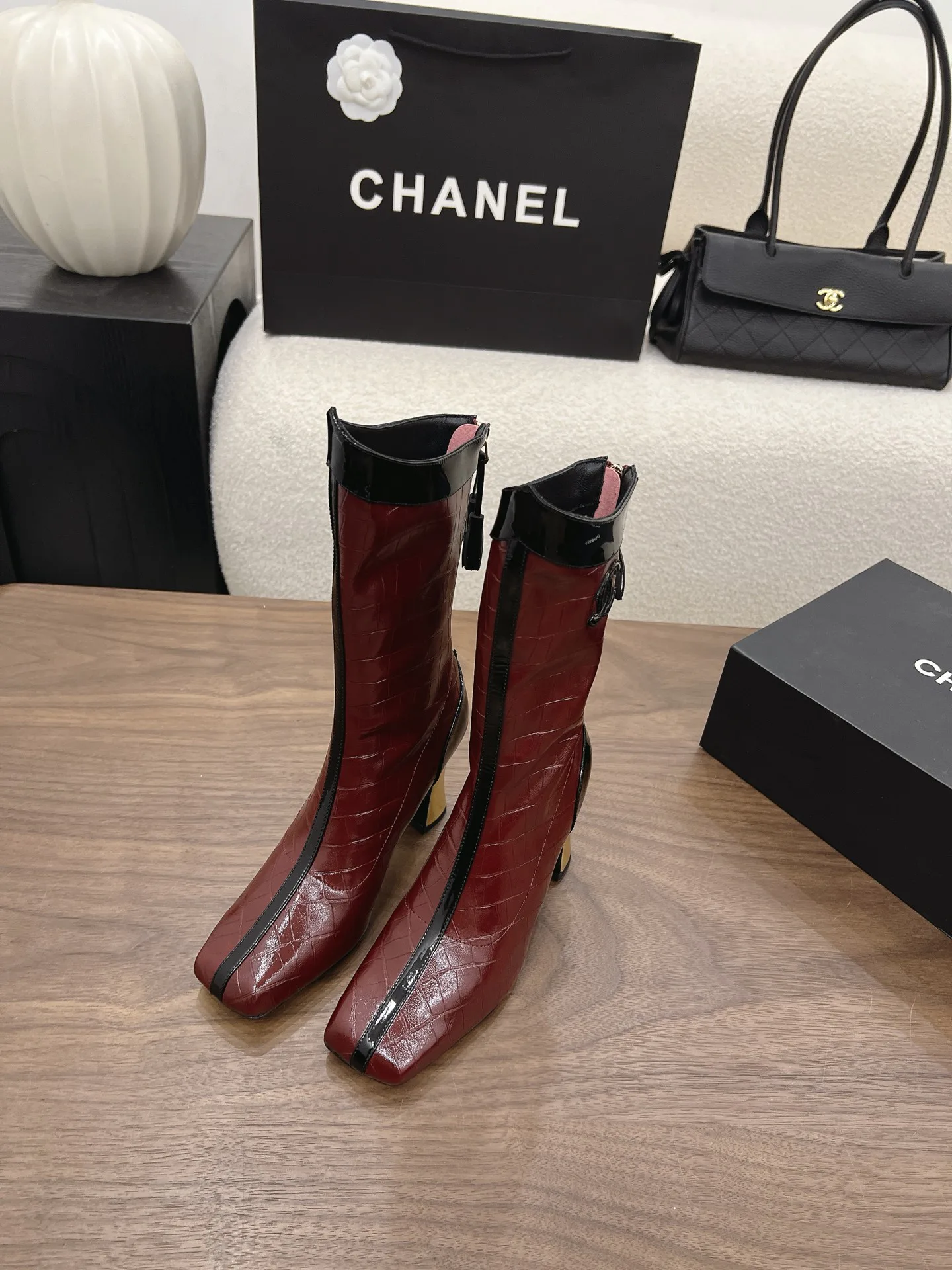Сапоги Женские Chanel 17599945