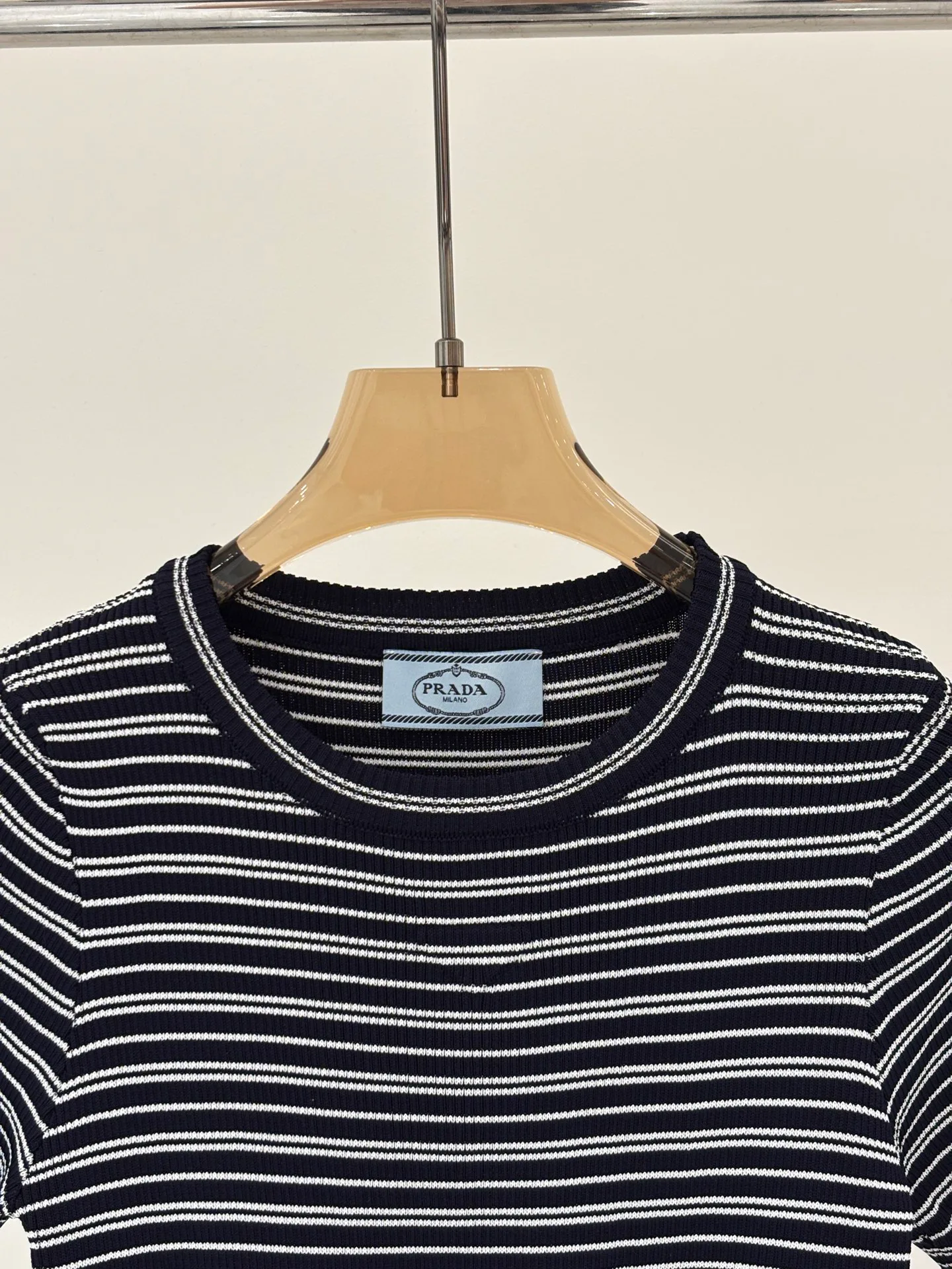 Футболки Женские Prada 11887450