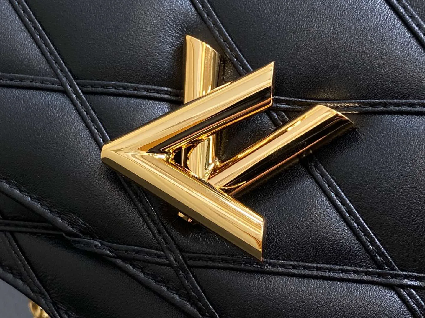 Сумки На Ремне Женские Louis Vuitton 10964