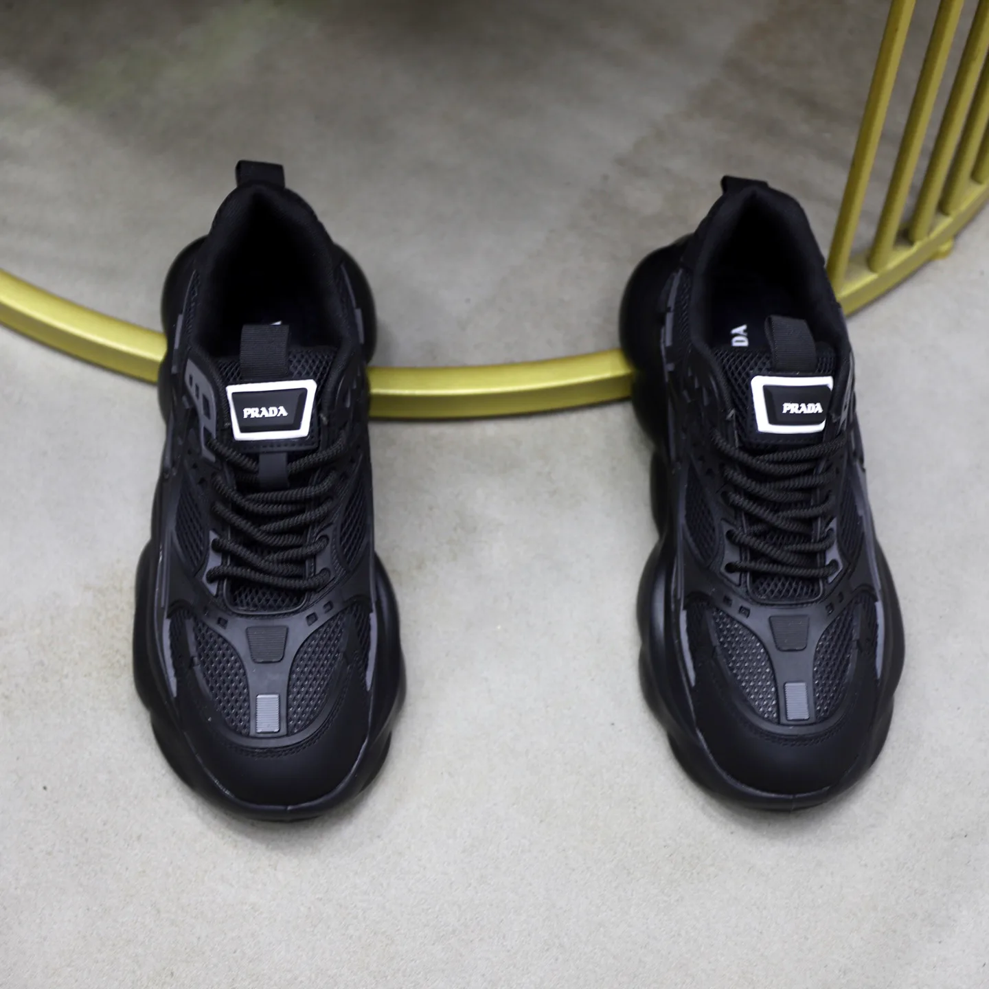 Кроссовки Женские Prada 211515