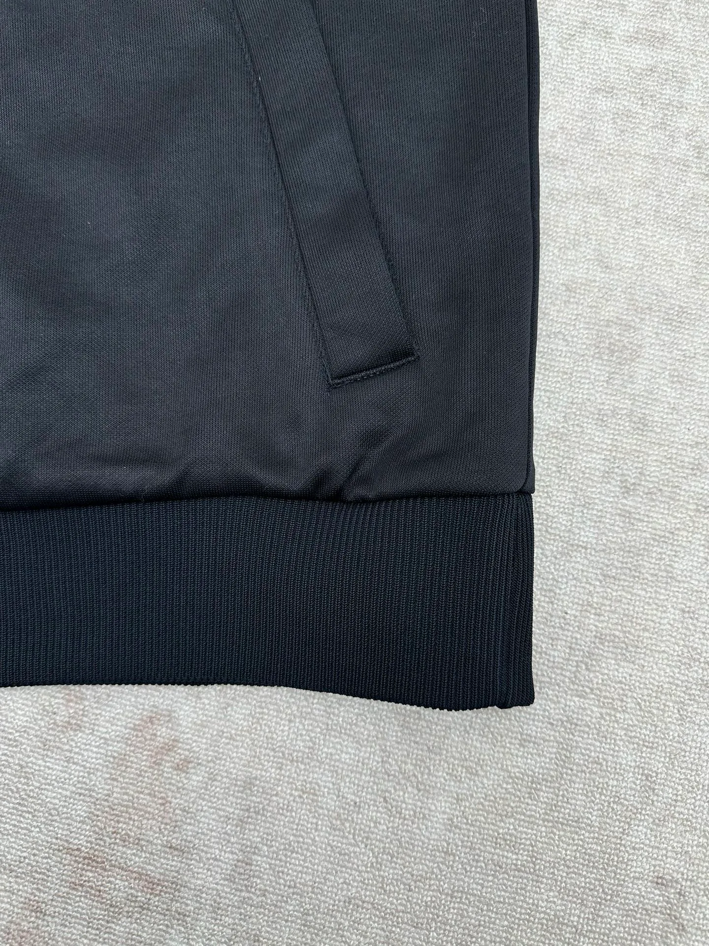 Куртки И Пуховики Женские Gucci 961145