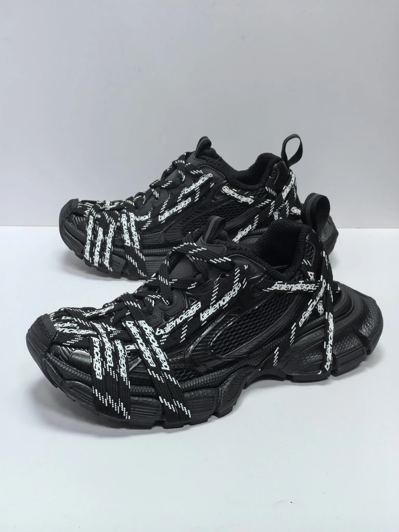 Кроссовки Женские Balenciaga 9684227