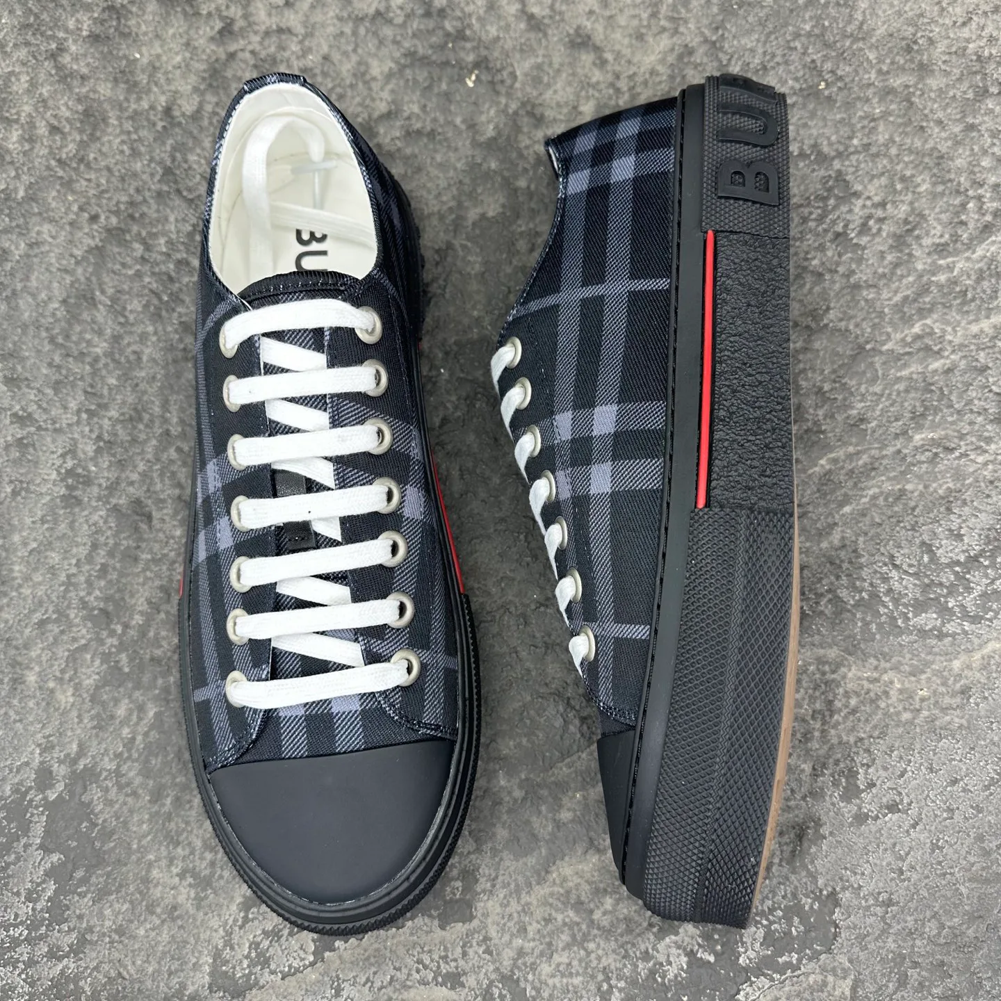 Кроссовки Мужские Burberry 18154133