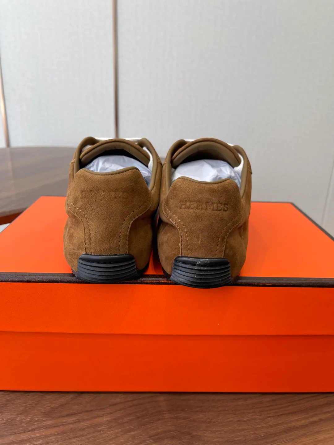 Кроссовки Женские Hermes 1284394