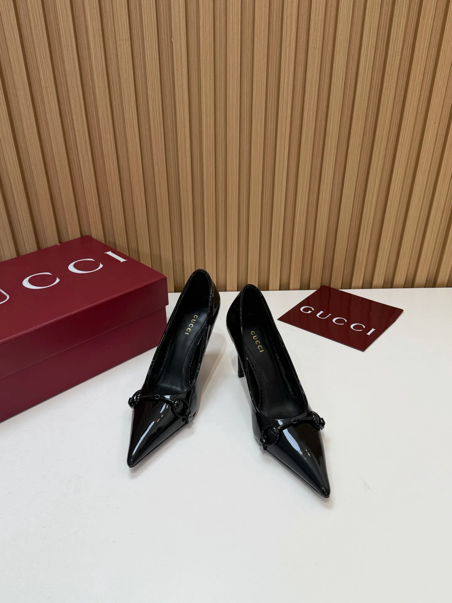Туфли Женские Gucci 18700160