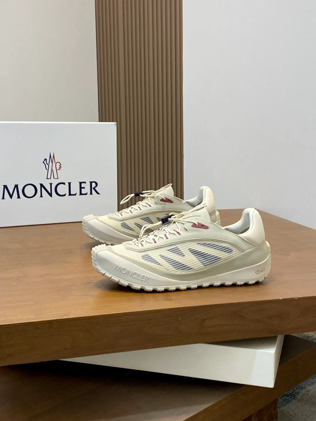 Кроссовки Мужские Moncler 18118840