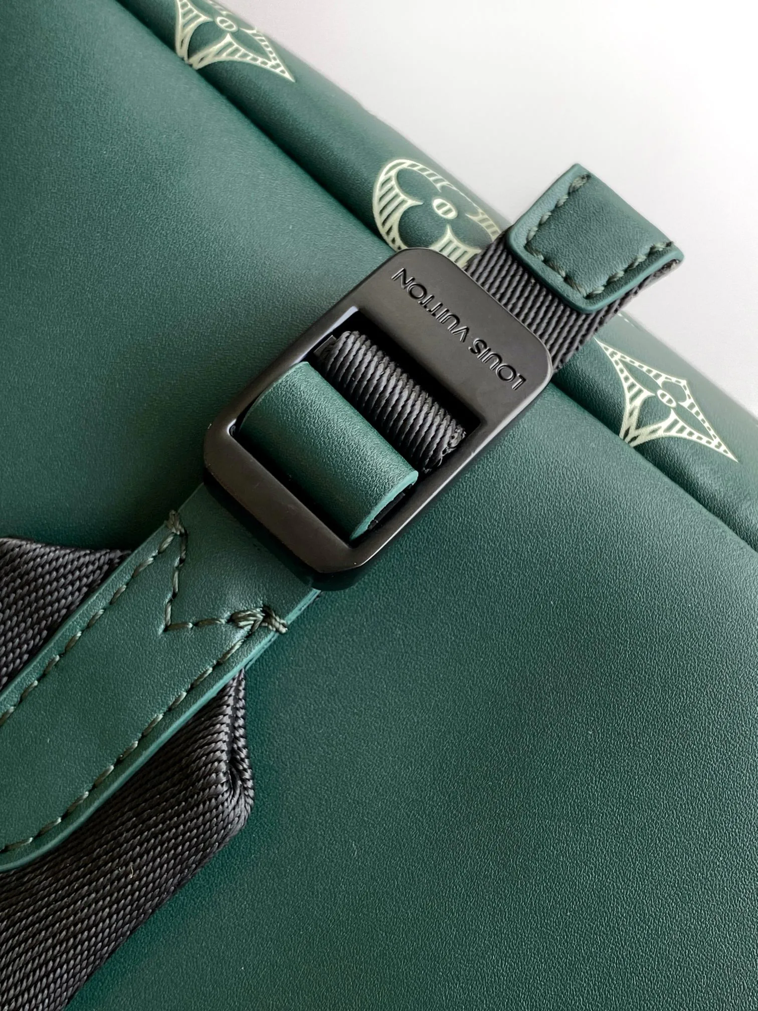 Рюкзаки Женские Louis Vuitton 1253930