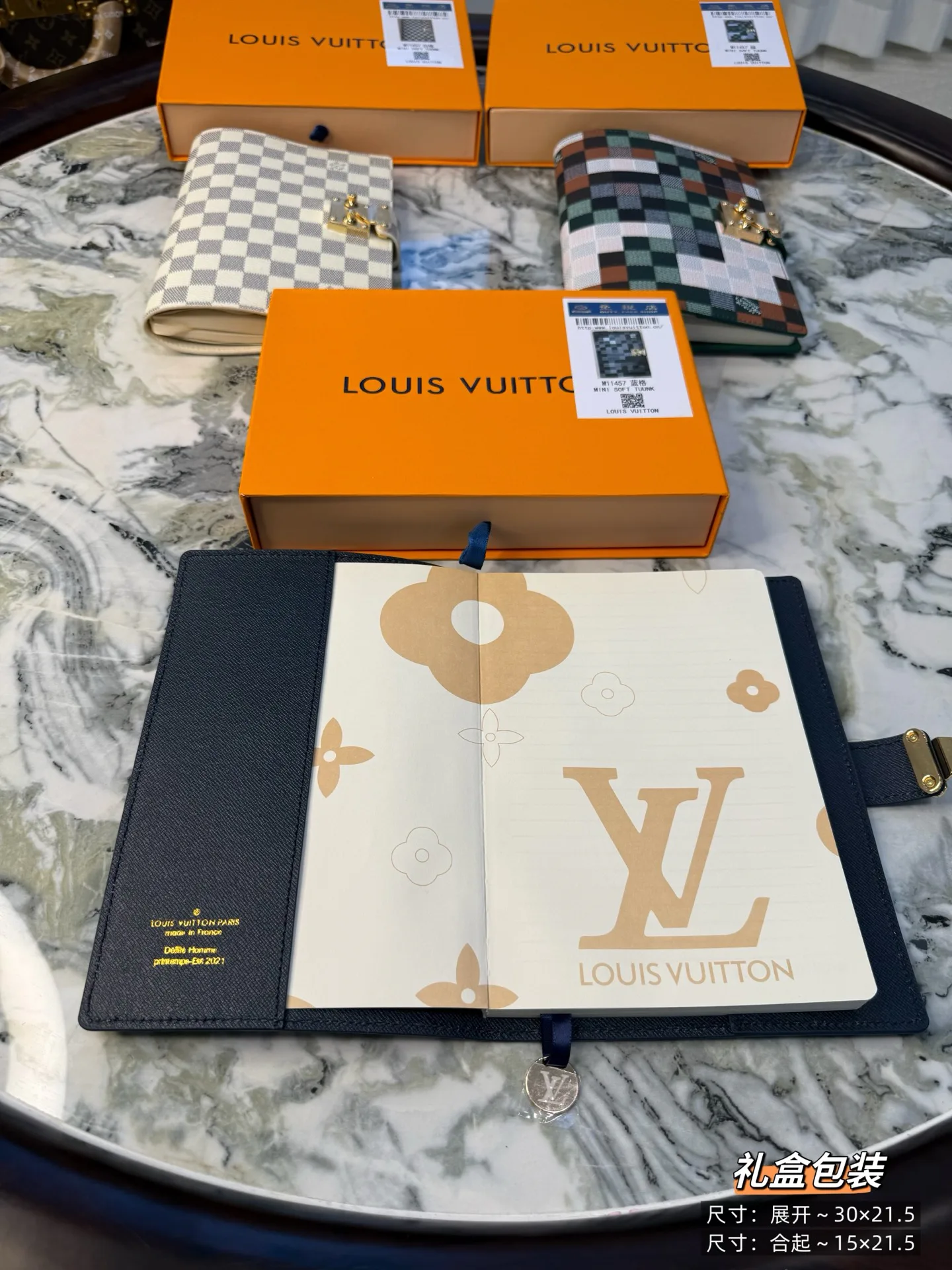Классические Сумки Женские Louis Vuitton 11888363