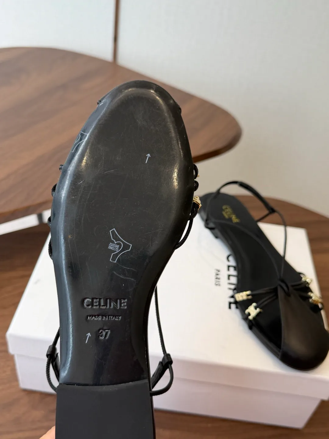 Босоножки Женские Celine 17908939
