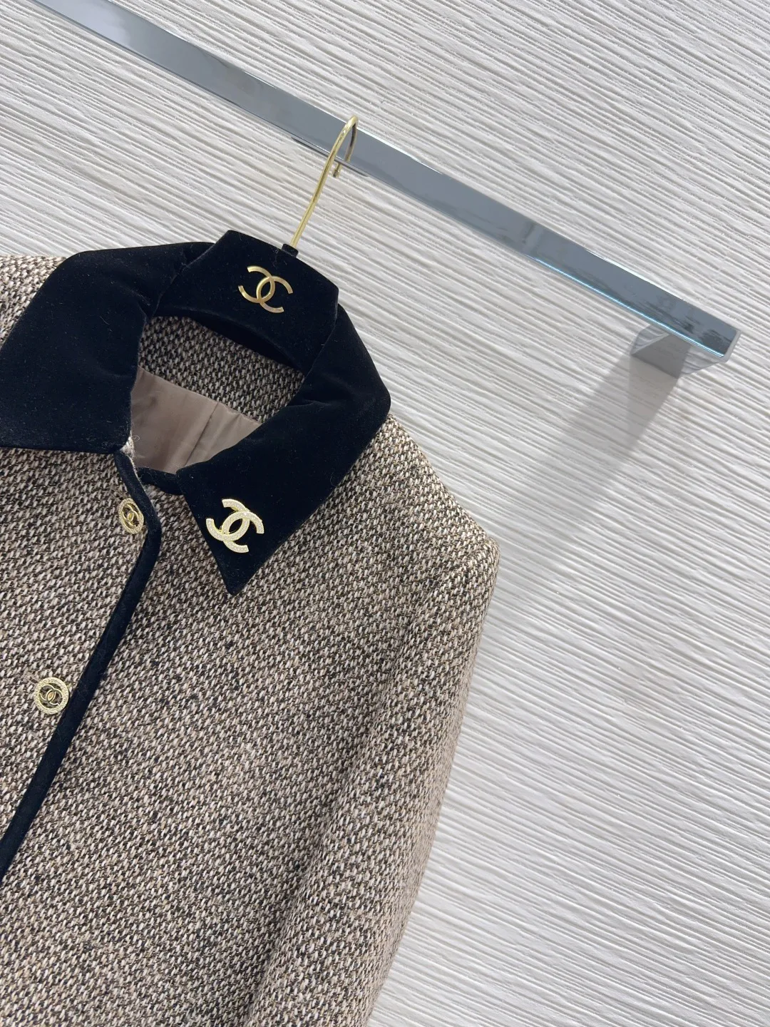 Жакеты Женские Chanel 19005676
