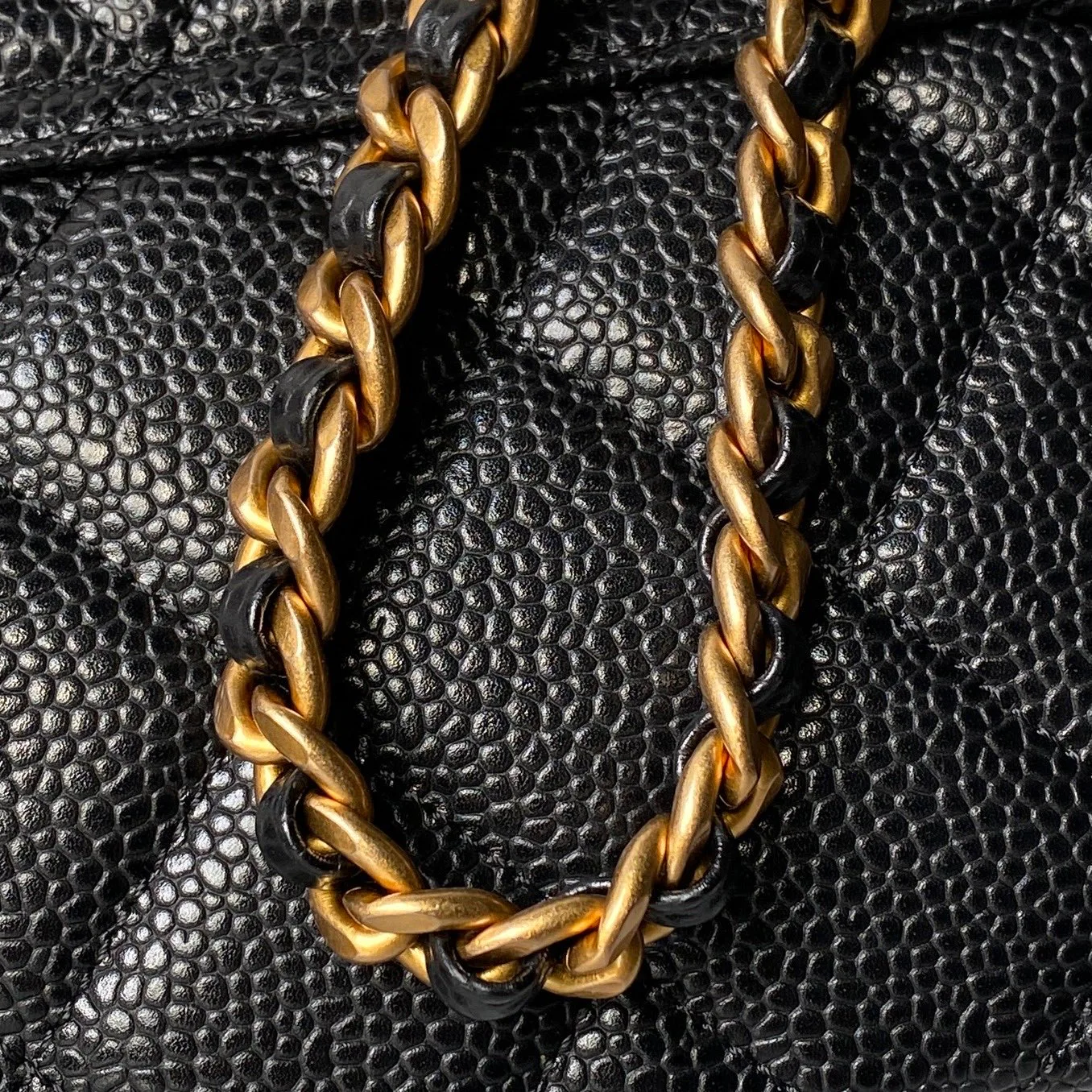 Классические Сумки Женские Chanel 18000303
