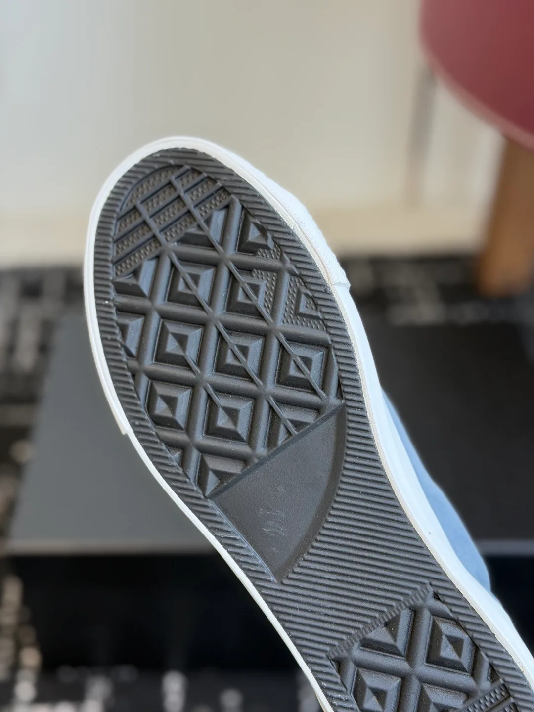 Кроссовки Женские Chanel 17425357