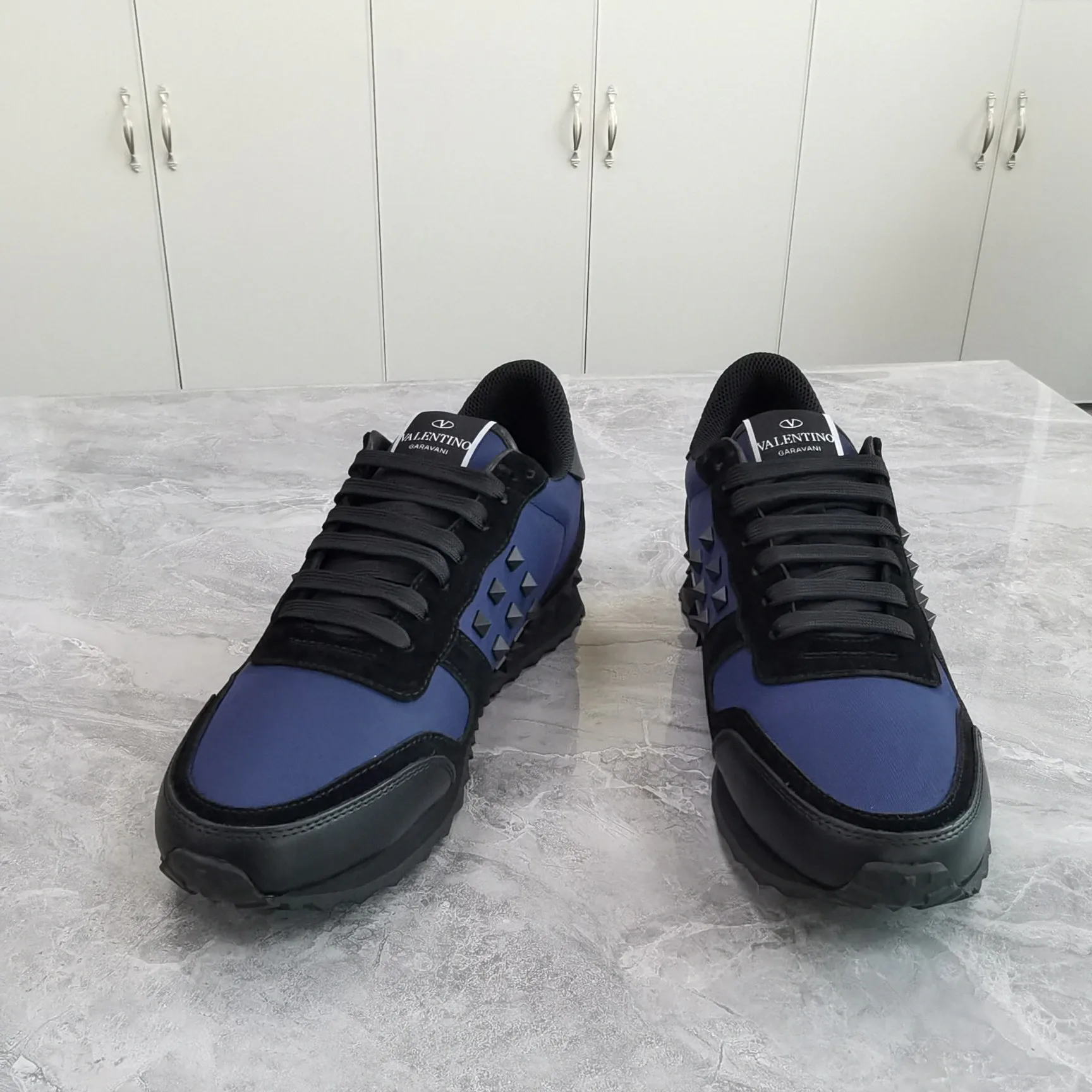 Кроссовки Женские Valentino 10736429