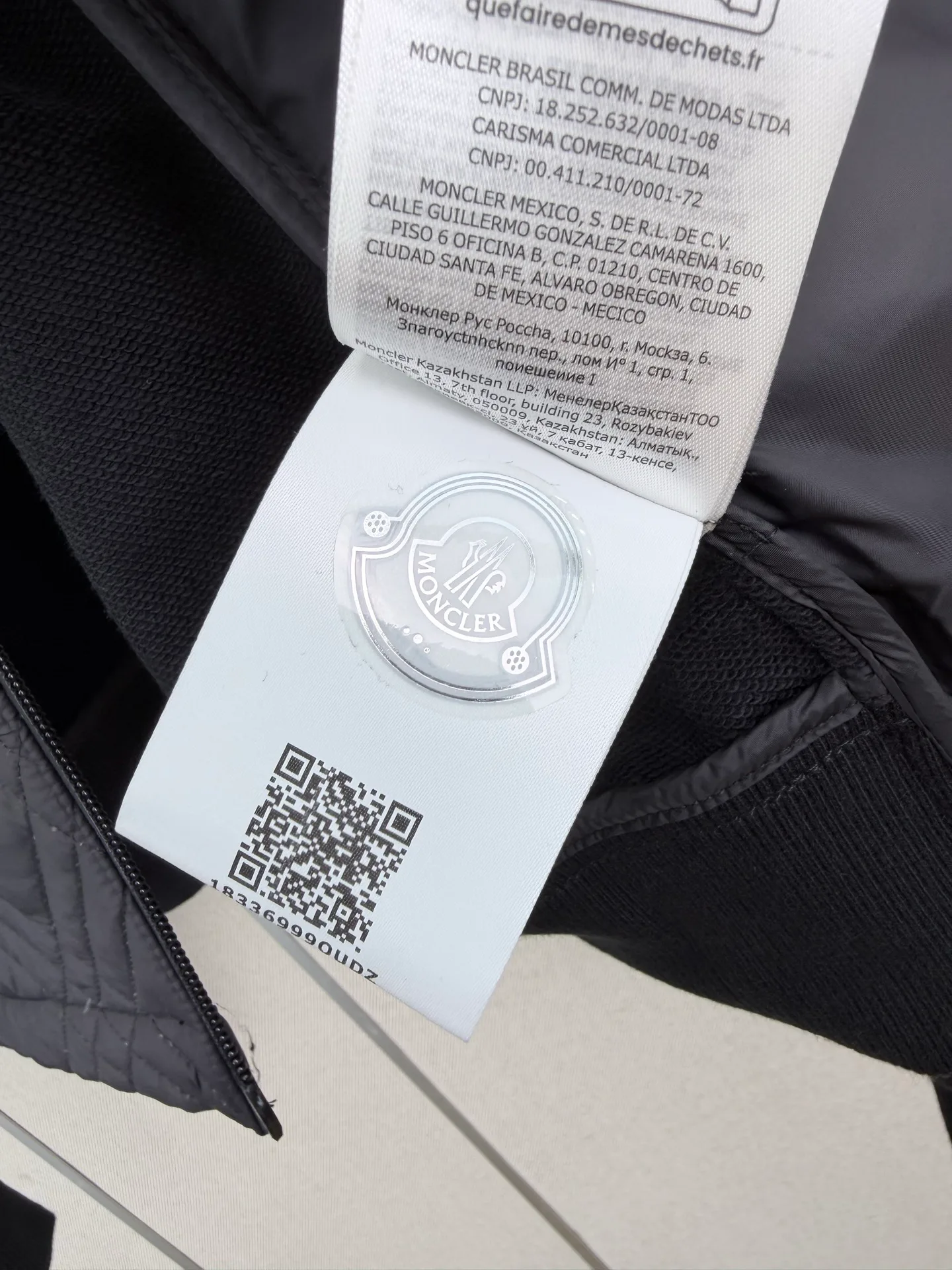 Куртки И Пуховики Женские Moncler 18506403