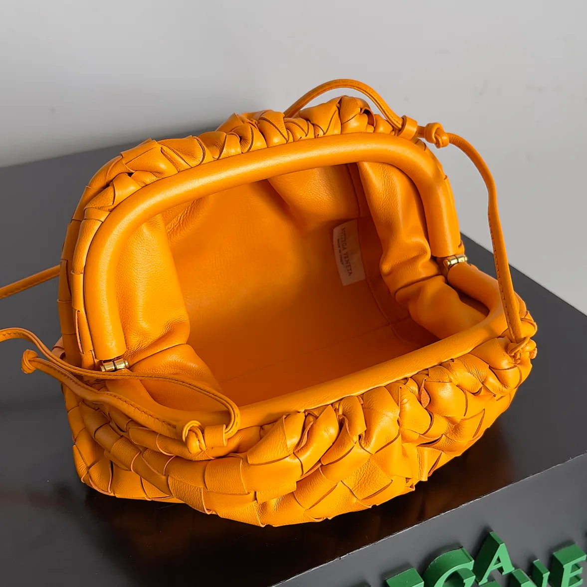 Клатчи Женские Bottega Veneta 11655727