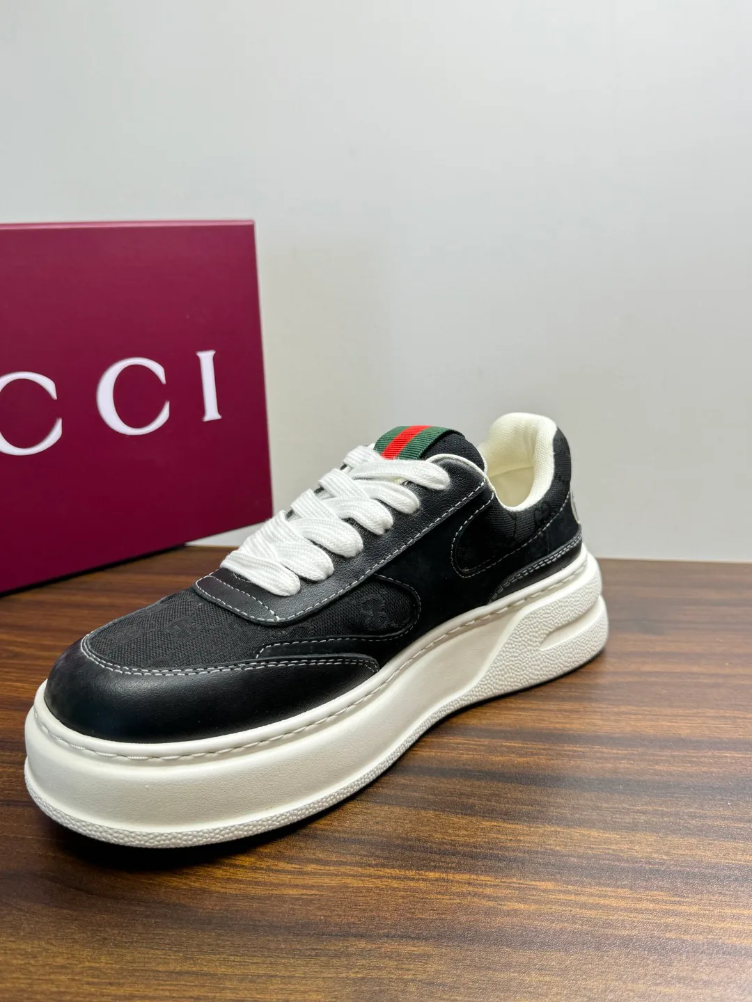 Кроссовки Мужские Gucci 20163739