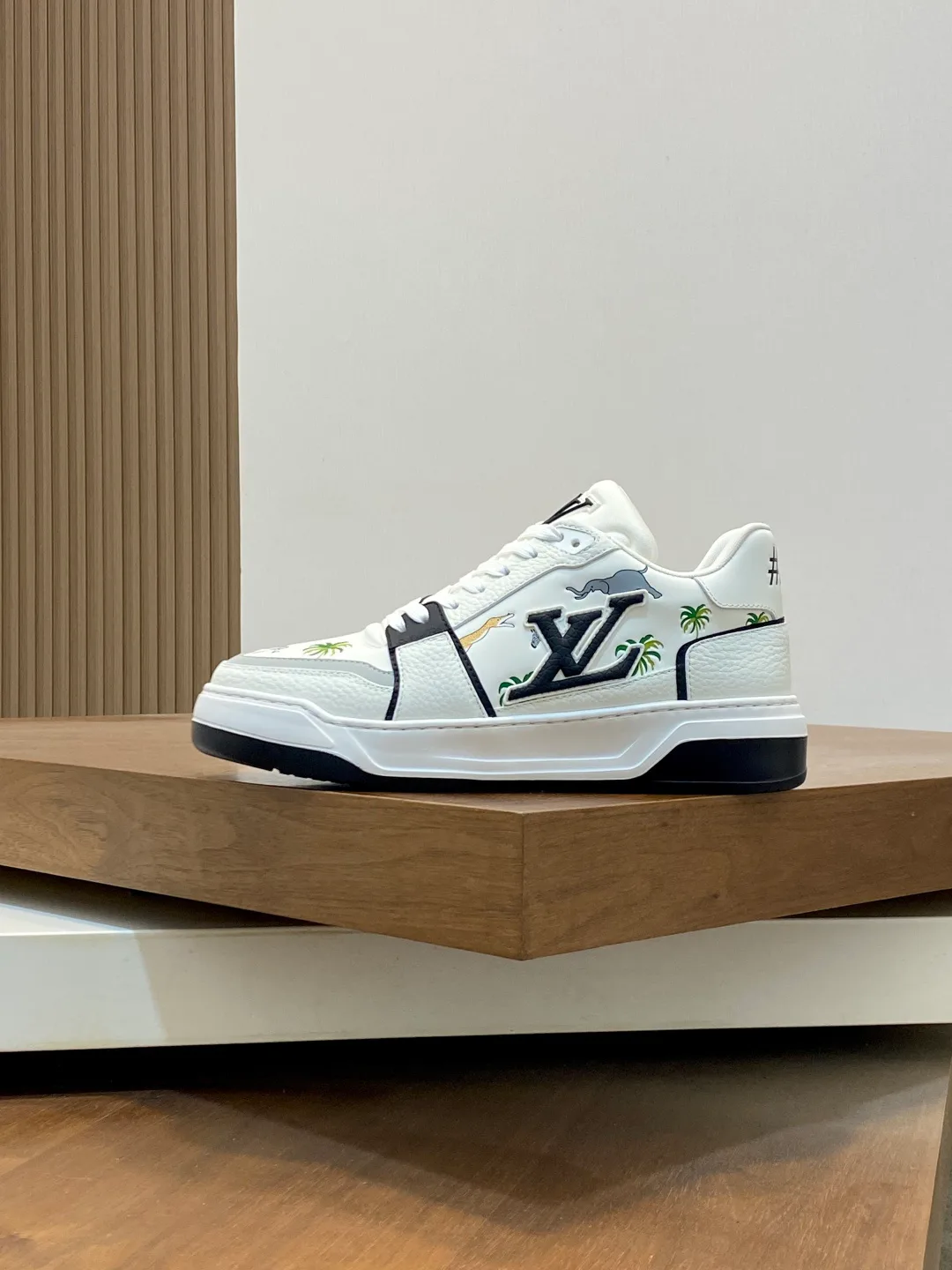 Кроссовки Мужские Louis Vuitton 9848086