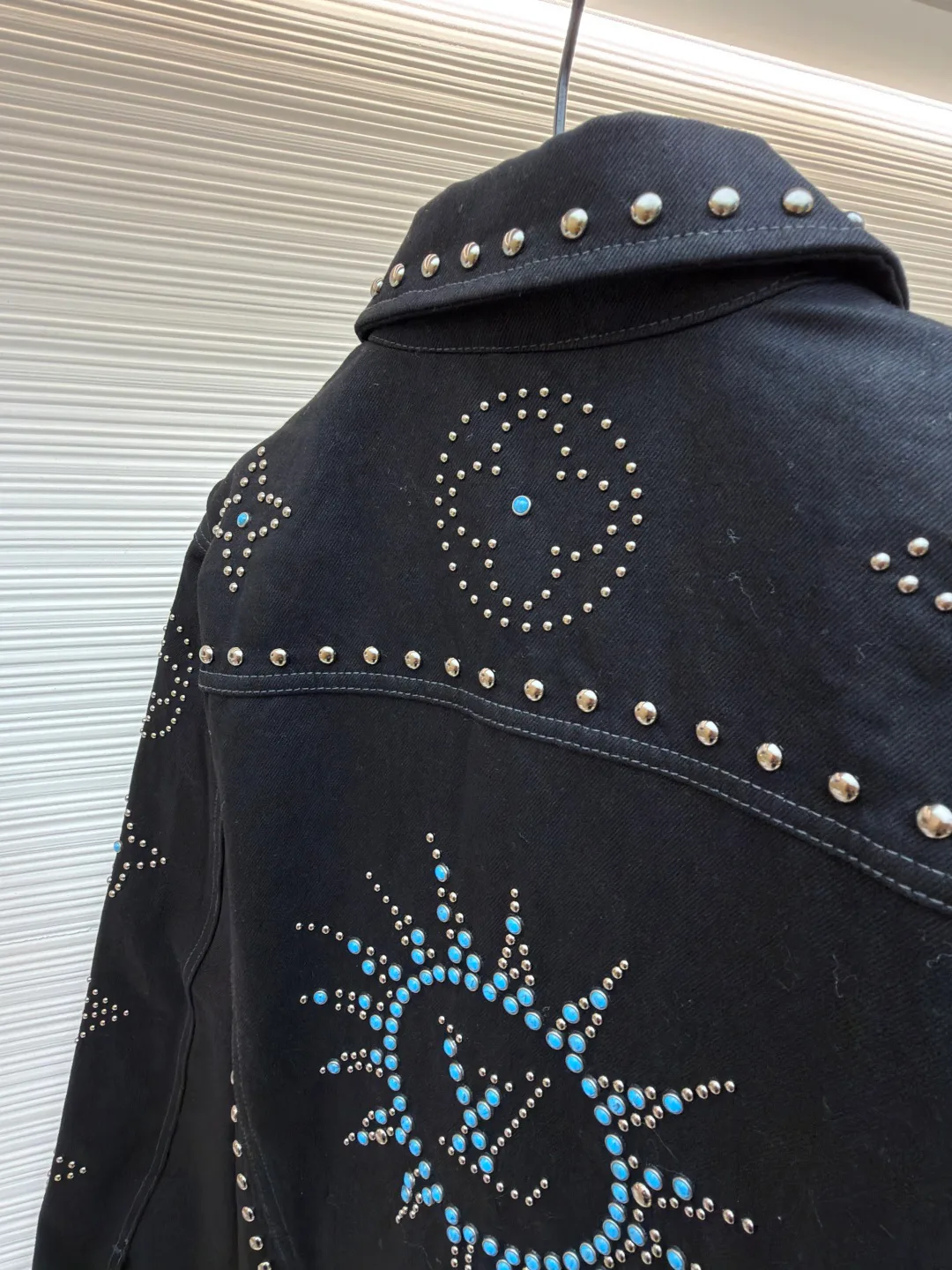 Куртки И Пуховики Мужские Louis Vuitton 9033827