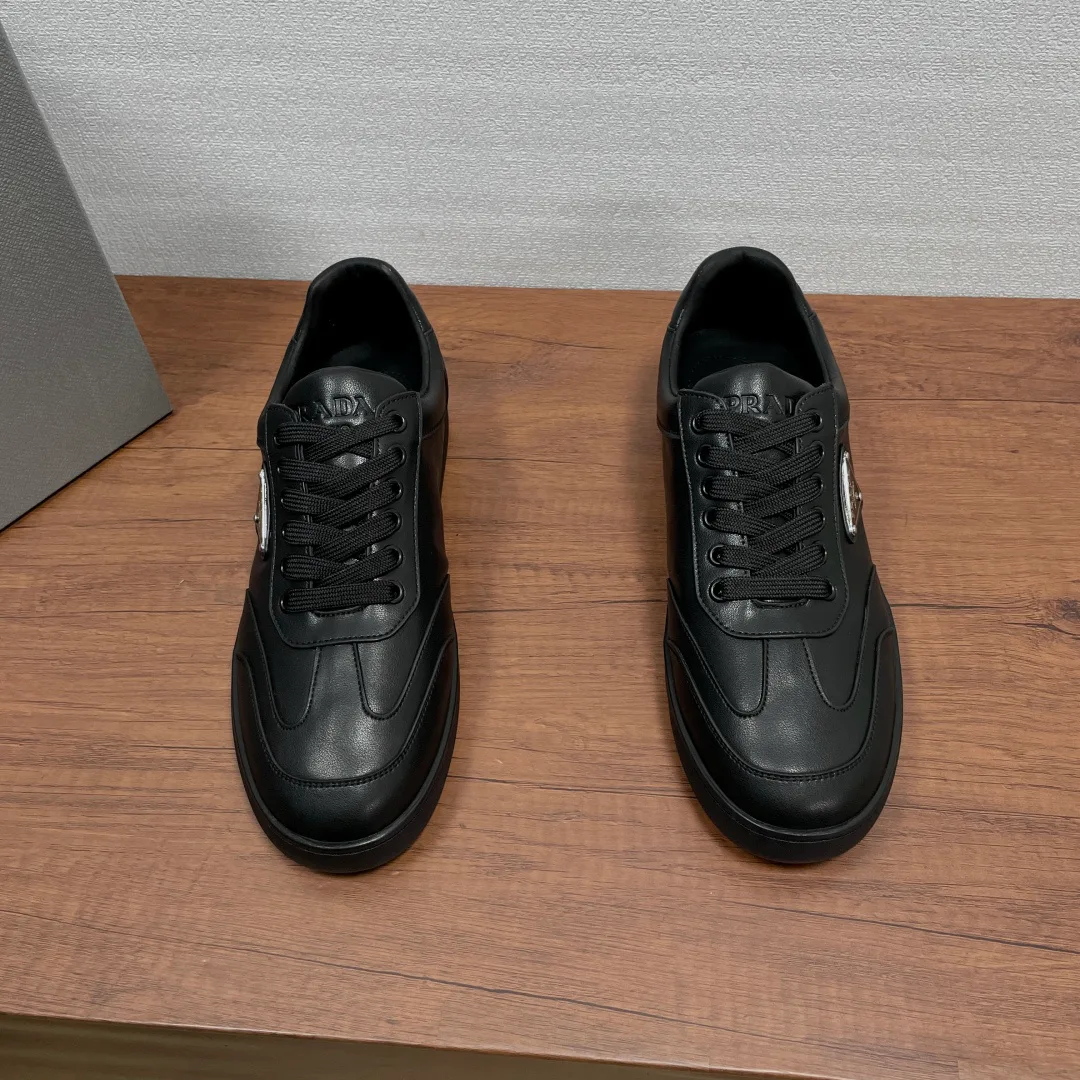 Кроссовки Мужские Prada 18697641