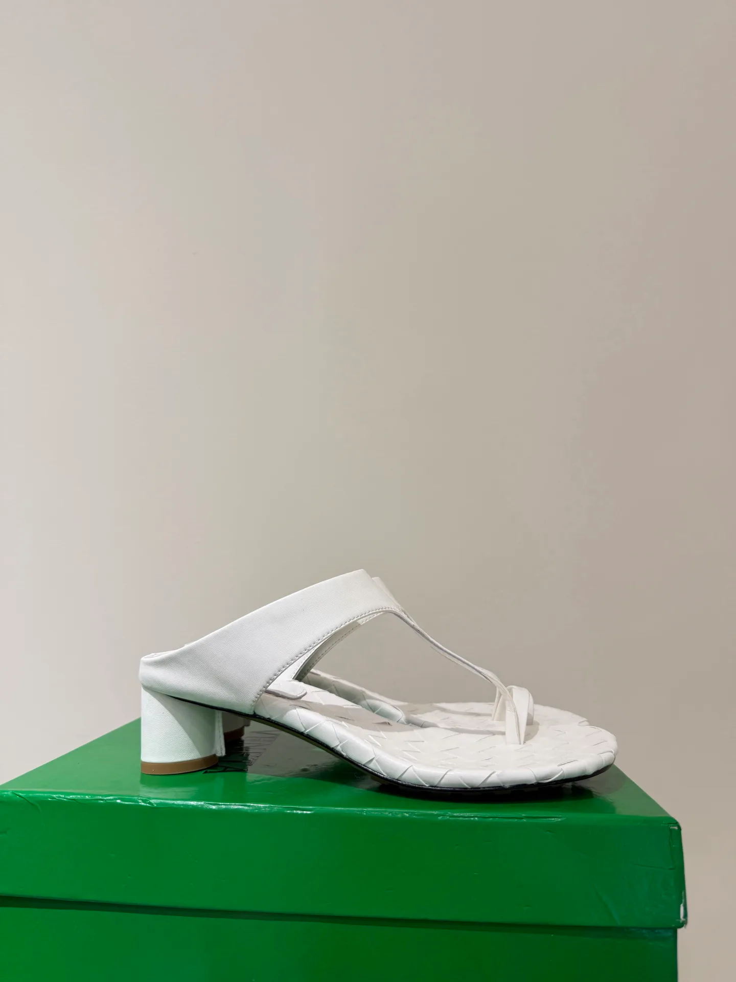 Босоножки Женские Bottega Veneta 17464753