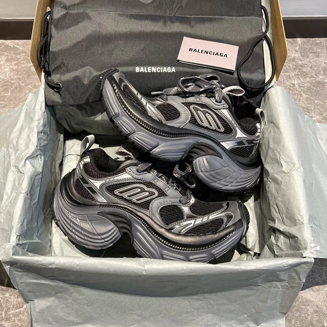 Кроссовки Женские Balenciaga 10083254