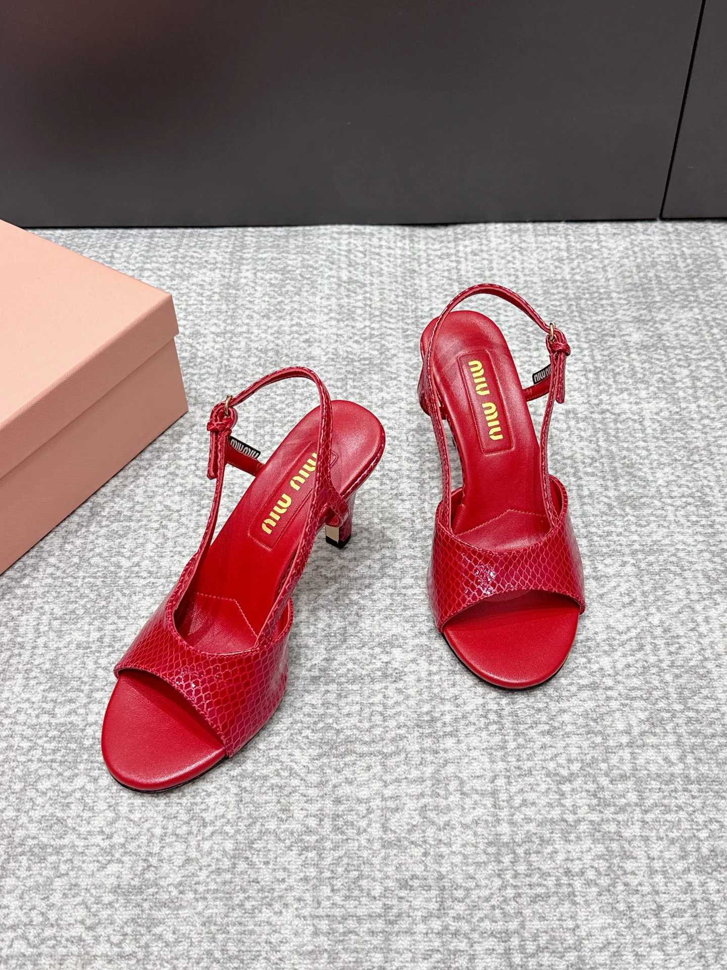 Туфли Женские Miu Miu 7184806