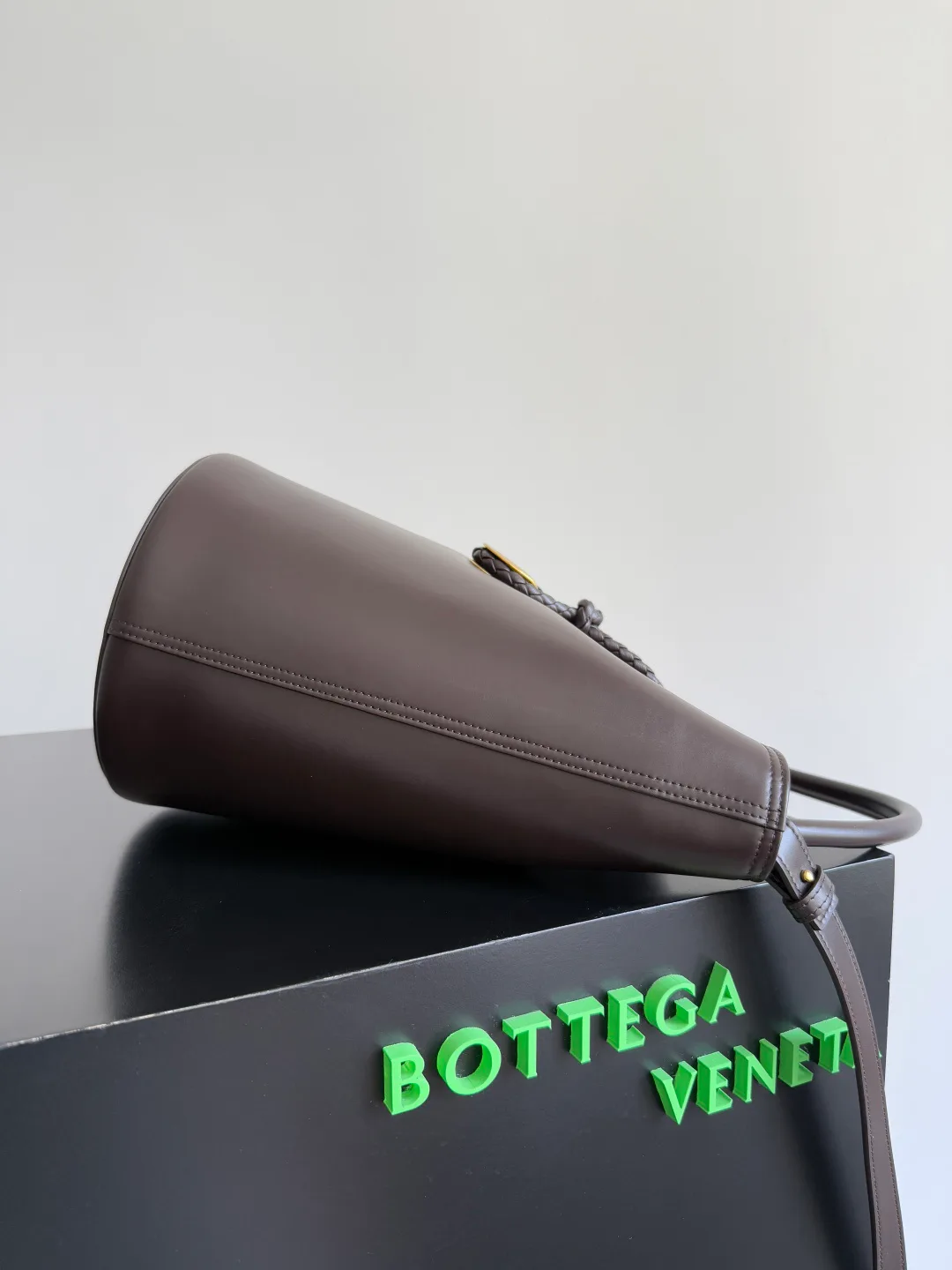 Классические Сумки Женские Bottega Veneta 4879105