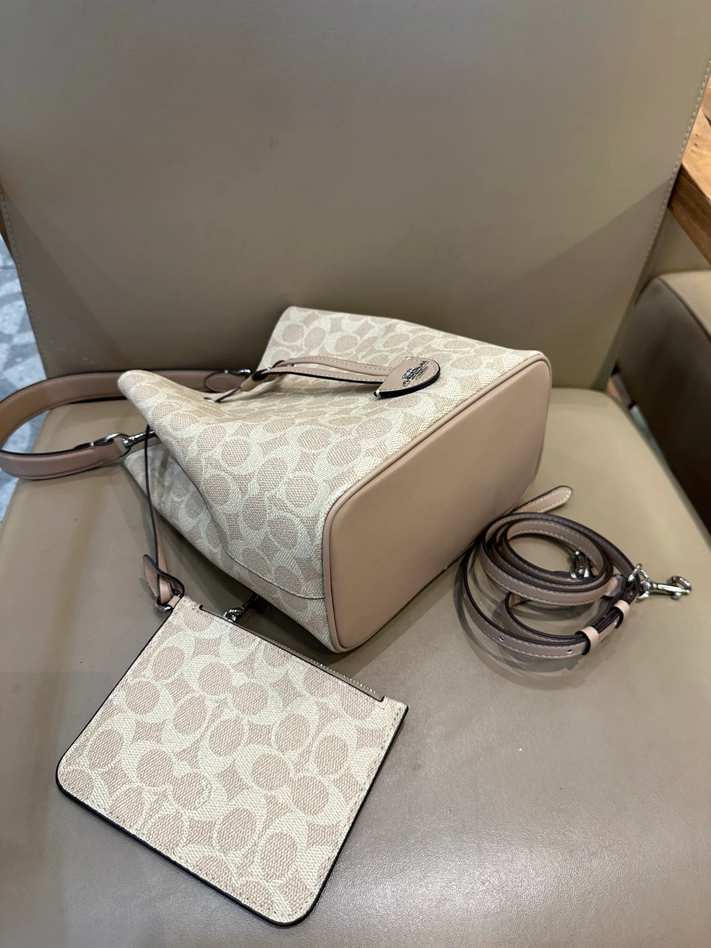 Классические Сумки Женские Coach 11318370