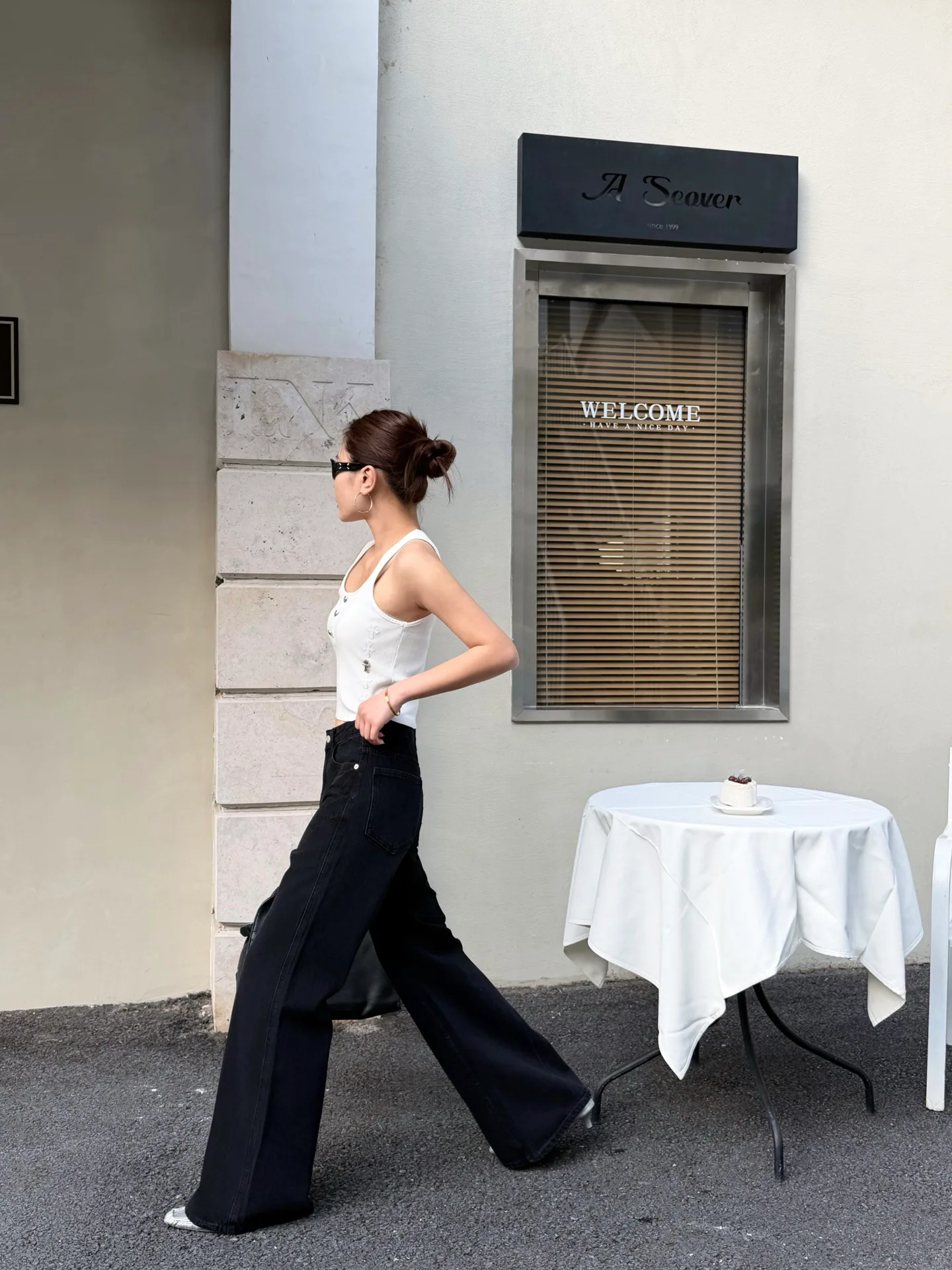 Джинсы Женские Prada 10071836