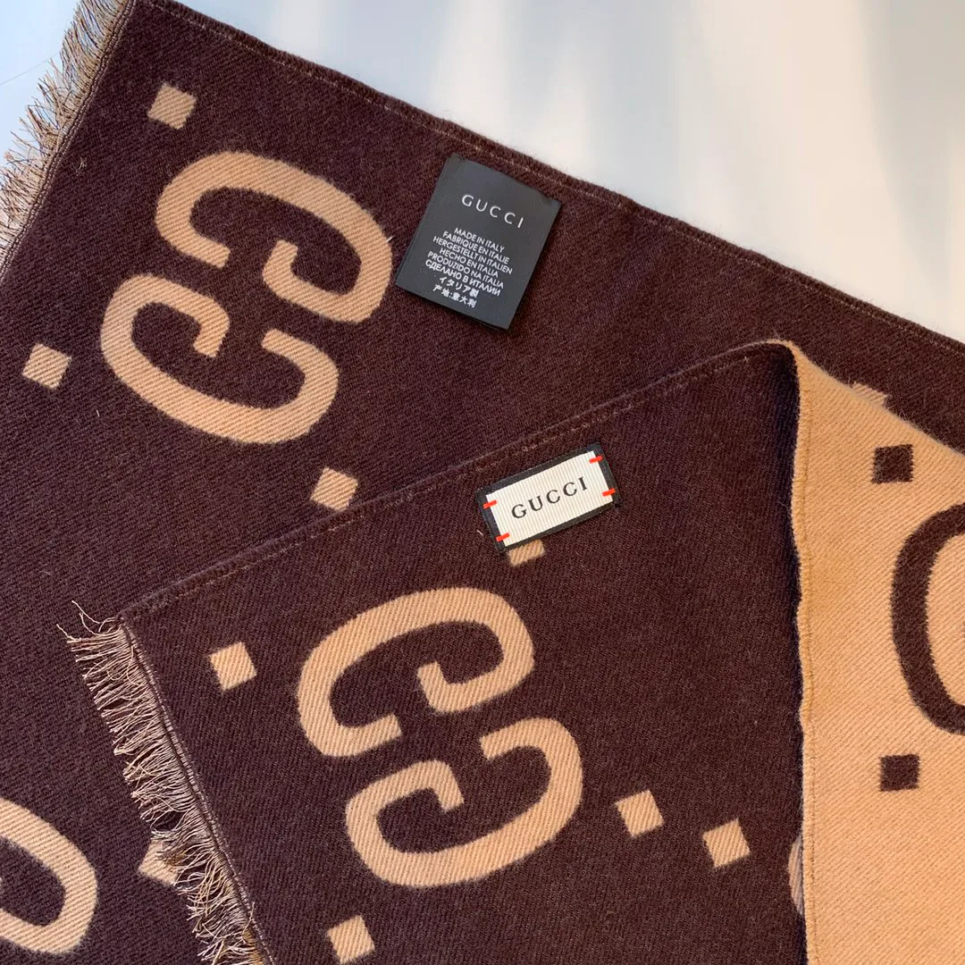 Шарфы Gucci 136860