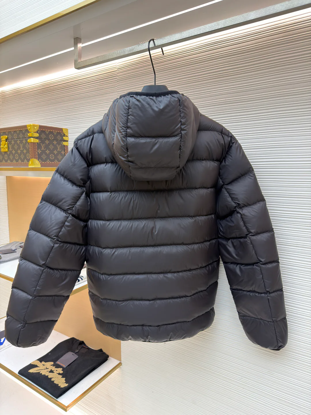 Куртки И Пуховики Мужские Moncler 339650